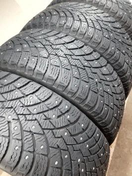 205/55 R16 Pirelli Ice Zero 2