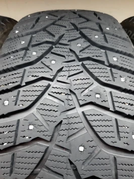 255/55 R19 Bridgestone BLIZZAK SPIKE-02 SUV