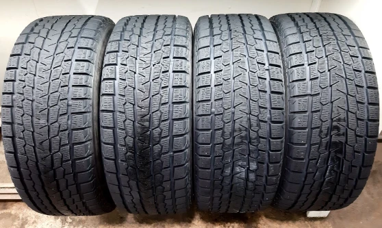 255/55 R18 Yokohama Ice Guard G075