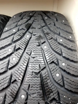 265/65 R17 Maxxis Premitra Ice Nord NS5